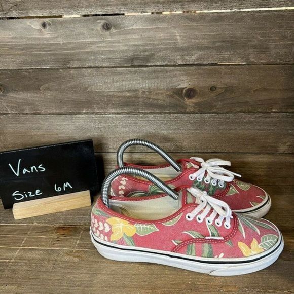 Womens Vans Van Doren Hawaiian Floral Print Canvas Sneakers Shoes Size‎ 6 M EUC - Picture 1 of 6